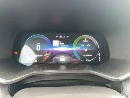 Photo 16 Renault Clio  E-Tech full hybrid 145