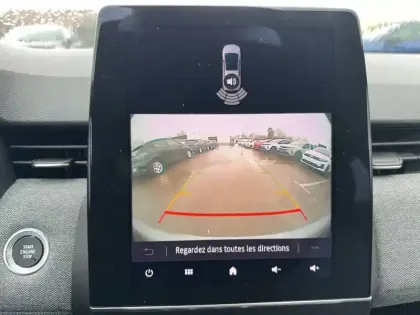 Photo 19 Renault Clio  E-Tech full hybrid 145