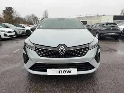 Photo 7 Renault Clio  E-Tech full hybrid 145