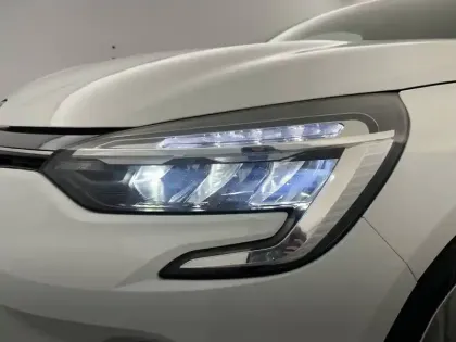 Photo 29 Renault Clio  Blue dCi 100 - 21N