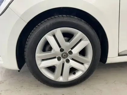 Photo 57 Renault Clio Gén. V (BJA) Ph1 Business 5