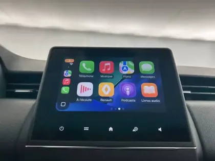 Photo 51 Renault Clio Gén. V (BJA) Ph1 Business 5