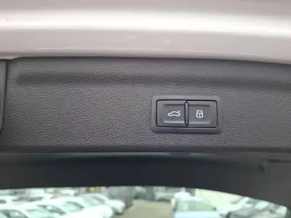 Photo 21 Audi Q3  35 TFSI 150 ch S tronic 7