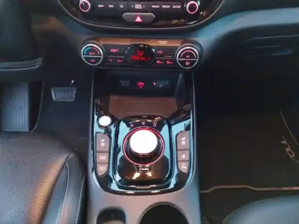 Photo 10 Kia E-soul  Electrique 204 ch