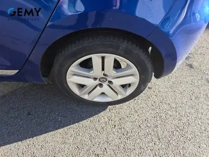 Photo 12 Renault Clio  TCe 90 - 21