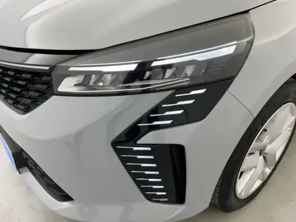 Photo 50 Renault Clio  TCe 90