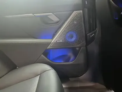 Photo 14 BMW Serie 5 M5 Touring PHEV 727 ch BVA8