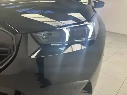 Photo 11 BMW Serie 5 M5 Touring PHEV 727 ch BVA8