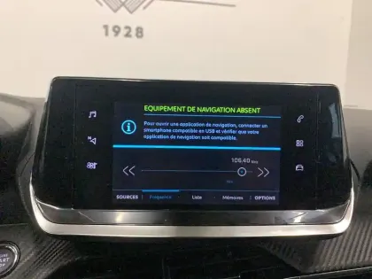 Photo 13 Peugeot 208  Electrique 50 kWh 136ch