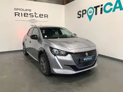 Photo 27 Peugeot 208  Electrique 50 kWh 136ch