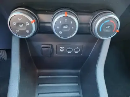 Photo 18 Renault Clio  TCe 90 - 21N