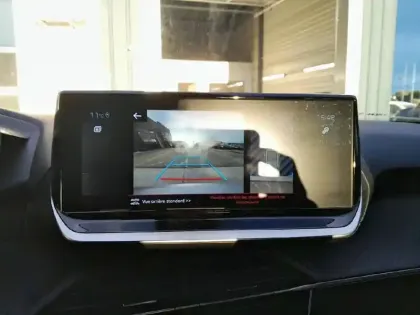 Photo 32 Peugeot 2008  BlueHDi 130 S&S EAT8