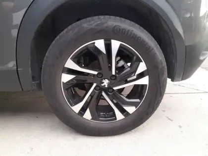 Photo 27 Peugeot 2008  BlueHDi 130 S&S EAT8