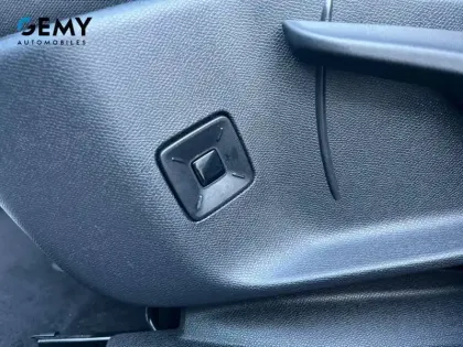 Photo 14 Peugeot 3008  Hybrid 136 e-DCS6