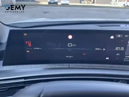 Photo 19 Peugeot 3008  Hybrid 136 e-DCS6