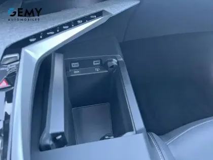 Photo 25 Peugeot 3008  Hybrid 136 e-DCS6