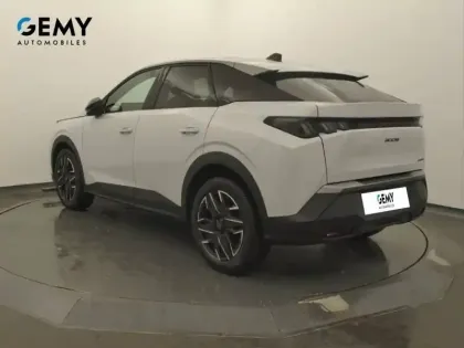 Photo 33 Peugeot 3008  Hybrid 136 e-DCS6