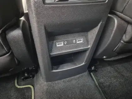 Photo 35 Peugeot 308  PHEV 180 e-EAT8