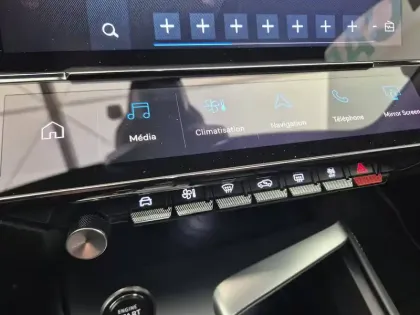 Photo 29 Peugeot 308  PHEV 180 e-EAT8