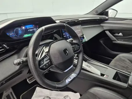 Photo 26 Peugeot 308  PHEV 180 e-EAT8