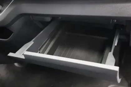 Photo 22 Renault Trafic  CA L2H1 3000 KG BLUE DCI 130