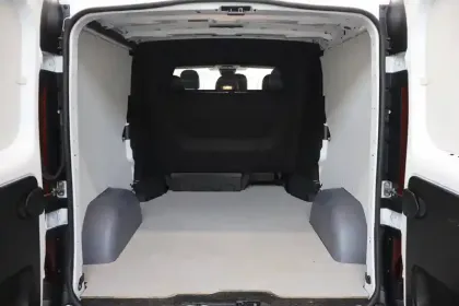 Photo 32 Renault Trafic  CA L2H1 3000 KG BLUE DCI 130