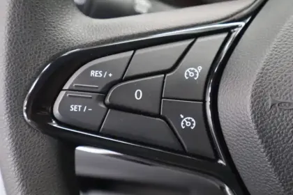 Photo 26 Renault Trafic  CA L2H1 3000 KG BLUE DCI 130