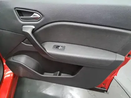 Photo 24 Renault Captur  TCe 100 GPL - 21