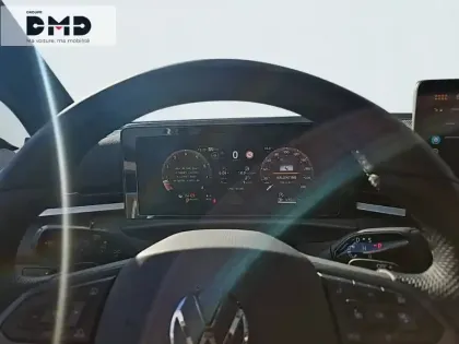 Photo 6 Volkswagen T-roc  1.5 eTSI EVO2 Hybrid 150 ch DSG7