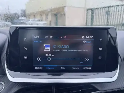 Photo 12 Peugeot 208  BlueHDi 100 S&S BVM6