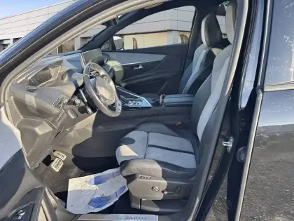 Photo 8 Peugeot 3008  Hybrid 225 e-EAT8