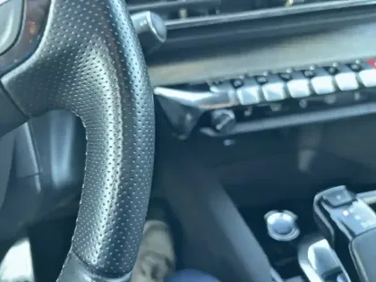 Photo 14 Peugeot 3008  Hybrid 225 e-EAT8