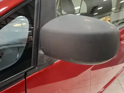 Photo 30 Peugeot Ion  Electrique