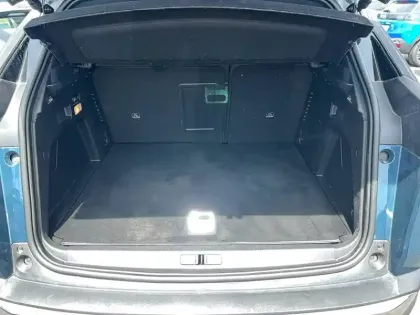 Photo 19 Peugeot 3008  Hybrid 225 e-EAT8