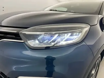 Photo 29 Renault Captur  TCe 90 - 19