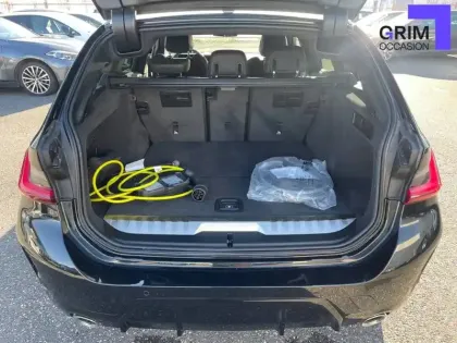 Photo 53 BMW Serie 3 Touring 330e xDrive 292 ch BVA8