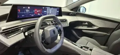 Photo 13 Peugeot 3008  Hybrid 145 e-DCS6