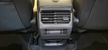 Photo 14 Peugeot 3008  Hybrid 145 e-DCS6