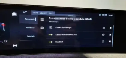 Photo 27 Peugeot 3008  Hybrid 145 e-DCS6