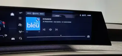 Photo 24 Peugeot 3008  Hybrid 145 e-DCS6