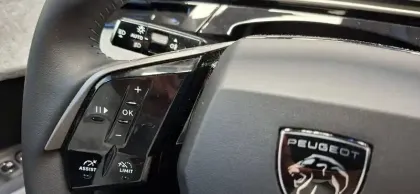 Photo 20 Peugeot 3008  Hybrid 145 e-DCS6