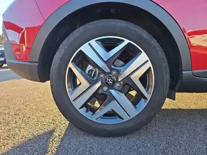 Photo 16 Hyundai Bayon  1.0 T-GDi 100 DCT-7 Hybrid 48V