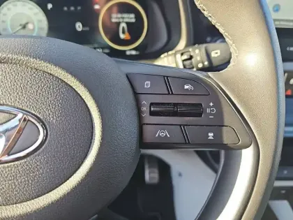 Photo 26 Hyundai Bayon  1.0 T-GDi 100 DCT-7 Hybrid 48V