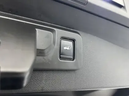 Photo 77 Renault Symbioz  E-Tech full hybrid 145