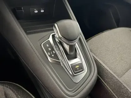 Photo 12 Renault Symbioz  E-Tech full hybrid 145