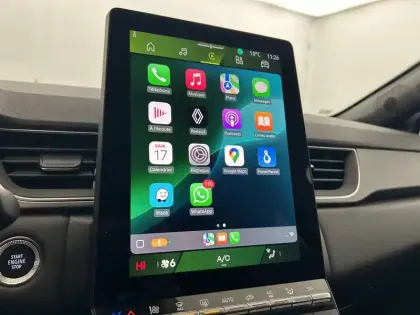 Photo 25 Renault Symbioz  E-Tech full hybrid 145