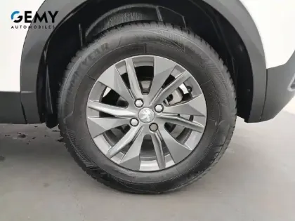 Photo 61 Peugeot 2008  PureTech 130 S&S EAT8