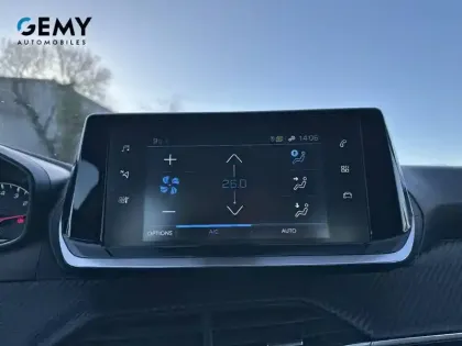 Photo 19 Peugeot 2008  PureTech 130 S&S EAT8