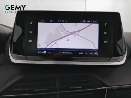 Photo 88 Peugeot 2008  PureTech 130 S&S EAT8