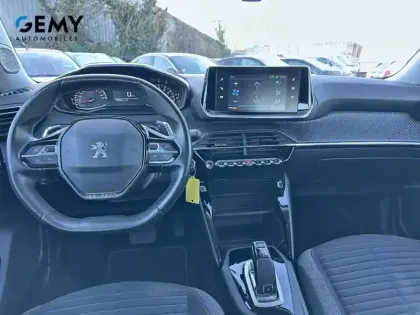 Photo 7 Peugeot 2008  PureTech 130 S&S EAT8